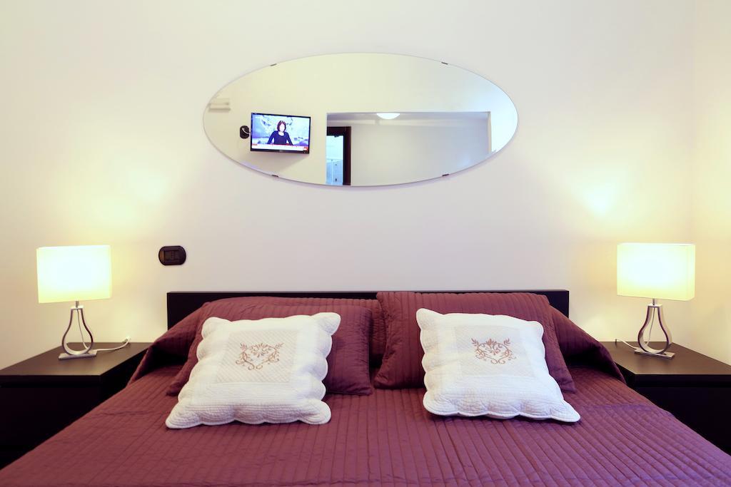 Caracciolo Guest House Rom Zimmer foto